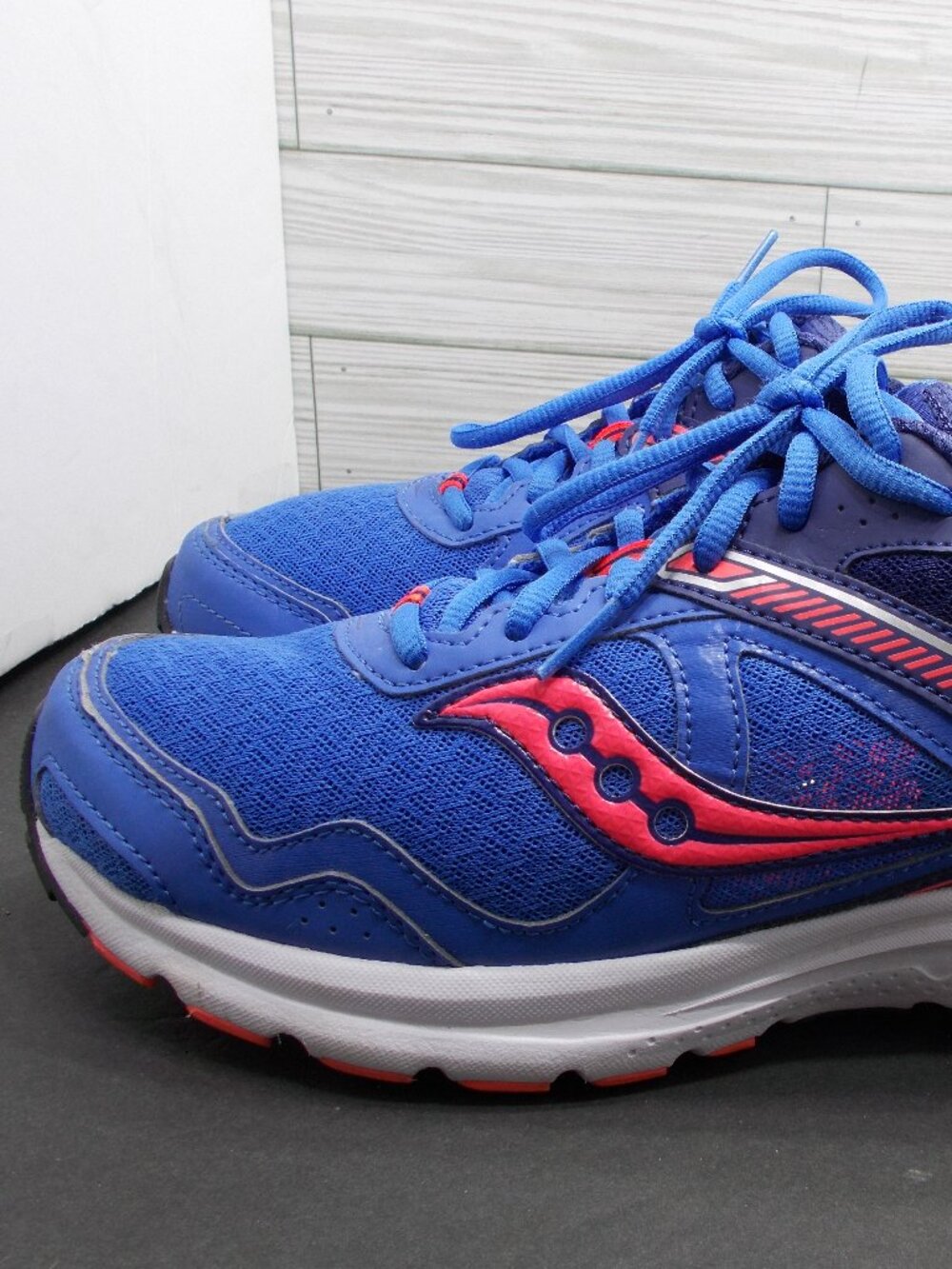 Saucony Cohesion 10 Women's Wide Running Shoes Size 9.5 S15343-2